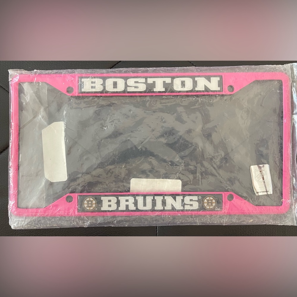NHL Boston Bruins Pink License Plate Frame